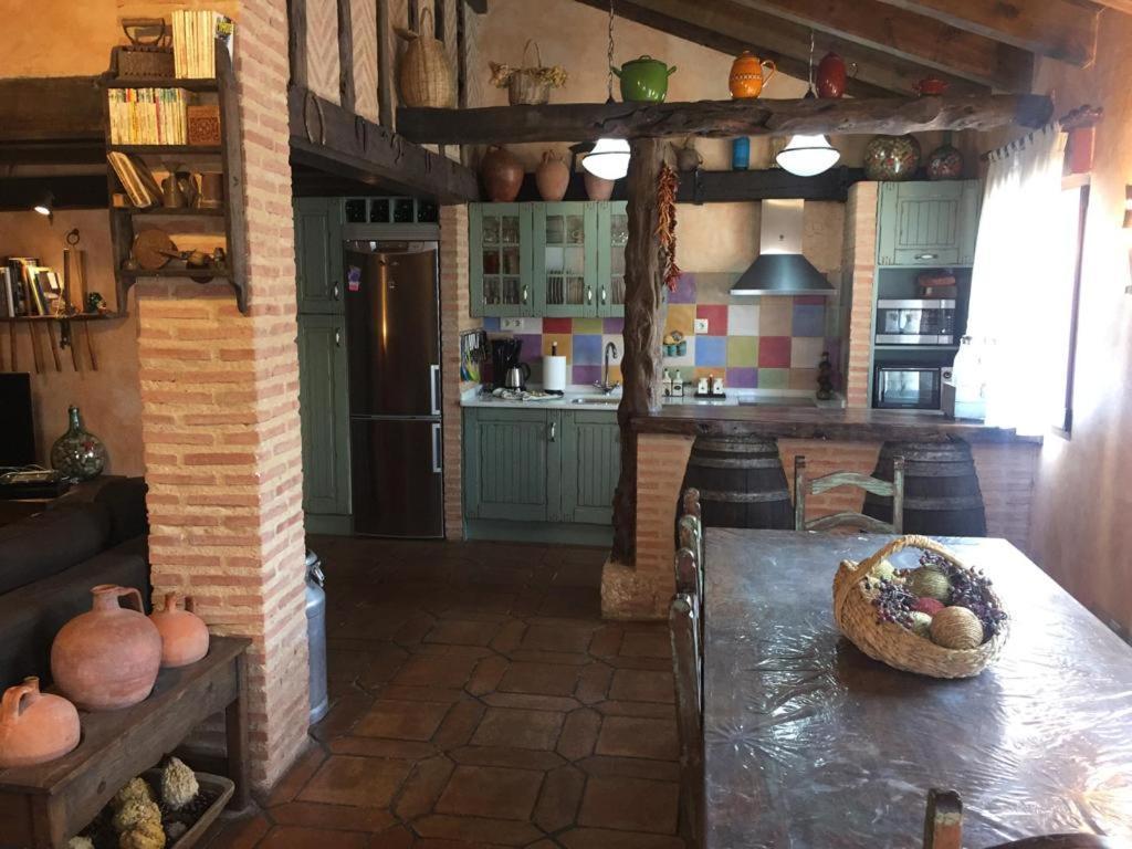 Casa Rural La Charolesa Aguilera Ngoại thất bức ảnh